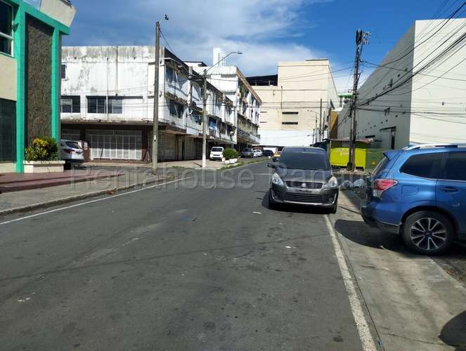 Venta de Edificio en Calidonia – 9-29