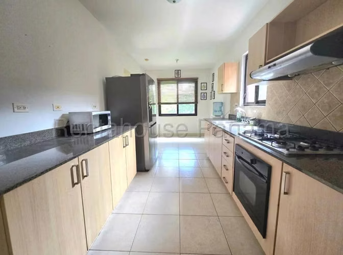 Casa En Venta En Versalles YM - Imagen 5