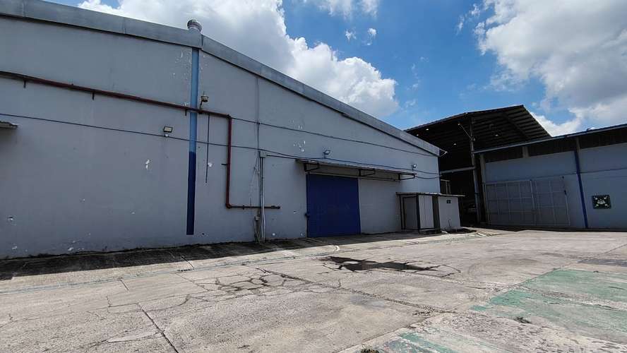Alquiler de Bodega 1400 m2 Vía Transistmica 