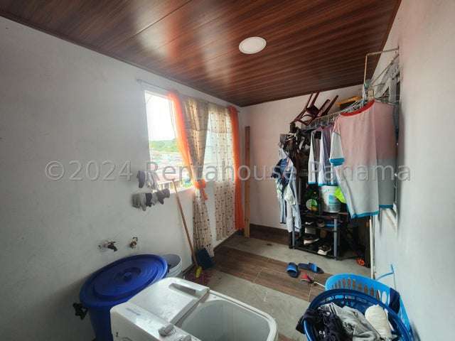Venta de Casa con alquileres San Isidro, Colón 24GC9506 Capitaliza tu inversion inmediatamente