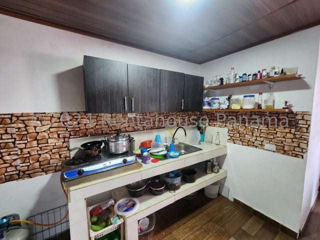 Venta de Casa con alquileres San Isidro, Colón 24GC9506 Capitaliza tu inversion inmediatamente