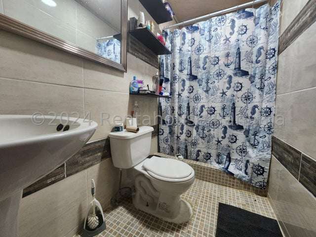 Venta de Casa con alquileres San Isidro, Colón 24GC9506 Capitaliza tu inversion inmediatamente