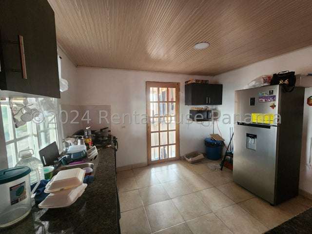 Venta de Casa con alquileres San Isidro, Colón 24GC9506 Capitaliza tu inversion inmediatamente
