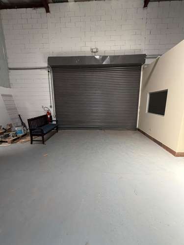 Alquiler de local comercial / bodega en Aguadulce - Imagen 4