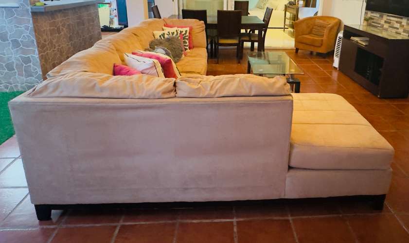 VENDO Sofá doble estilo L de seis puestos - Imagen 2