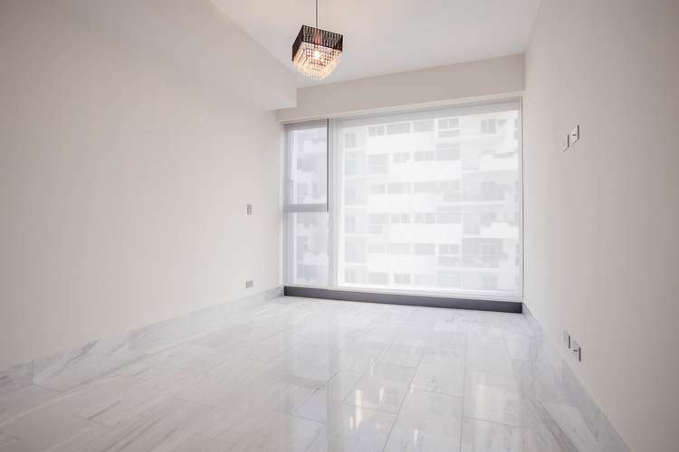 ALQUILER APARTAMENTO NuOVO ARMANI - Imagen 11