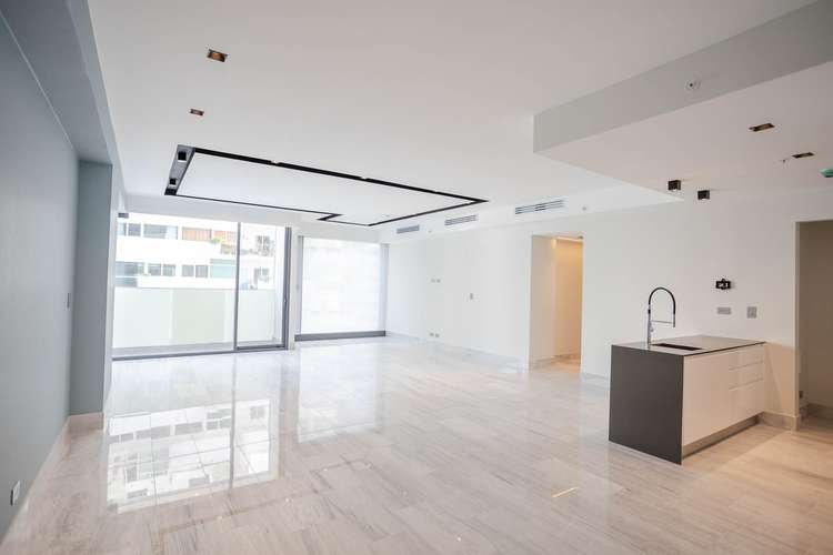 ALQUILER APARTAMENTO NuOVO ARMANI - Imagen 4