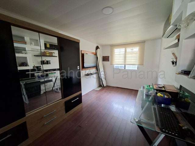 Venta de Casa en Chanis, Centrica y con Excelente Acceso 26LGG8970 - Imagen 13