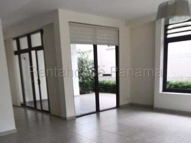 ALQUILER DE CASA DE 2 NIVELES 375 M2 EN PANAMA PACIFICO 27-2904/GMB - Imagen 13