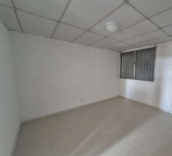Alquiler en Carrasquilla Apartamento Vacío-Una Recamara -Piso Cuarto - Imagen 5