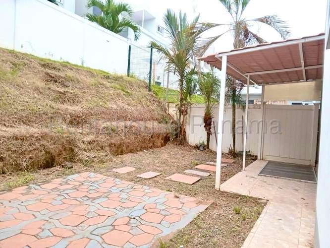 Comda Casa en Venta en Brisas del Golf 27*2889Mfk - Imagen 17