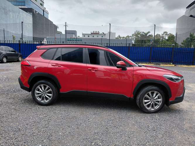 Toyota Corolla Cross 2022 | 46,800 km | Excelente Estado | US$18,199