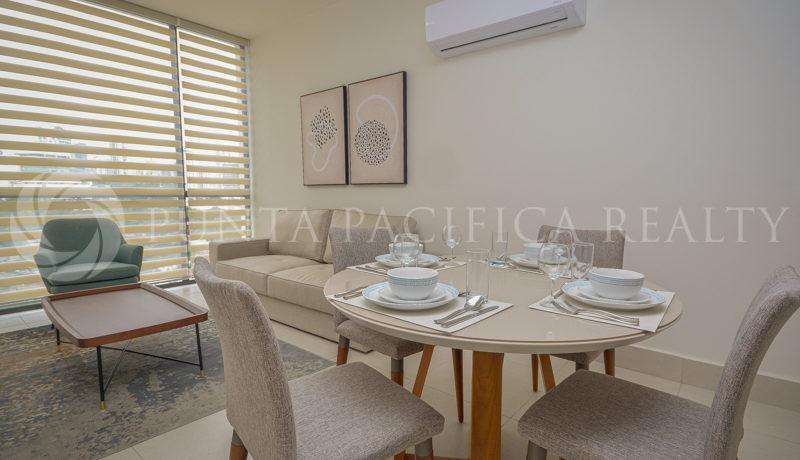 SE ALQUILA COCO PLACE 79MTS2 2 HABITACIONES 2 BAÑOS 1 ESTACIONAMIENTO AMOBLADO