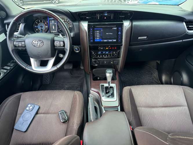 TOYOTA FORTUNER 2018  - Imagen 10