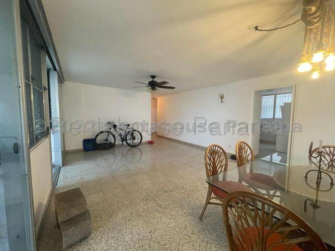 Apartamento en Venta en Campo Alegre JG