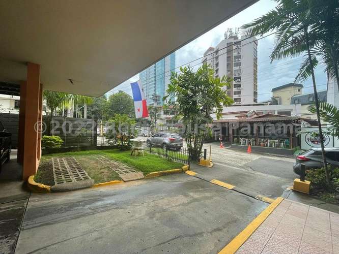 Apartamento en Venta en Campo Alegre JG