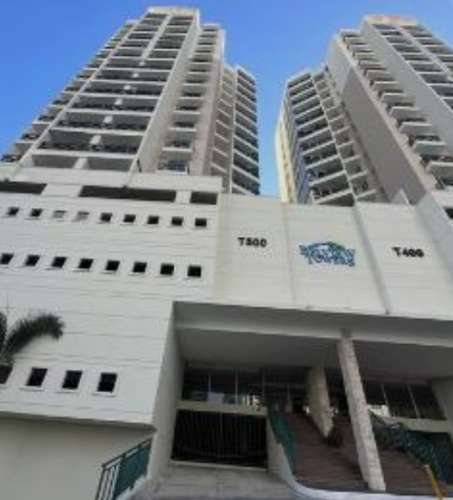 Se alquila lindo apartamento en Plaza Edison - Imagen 1