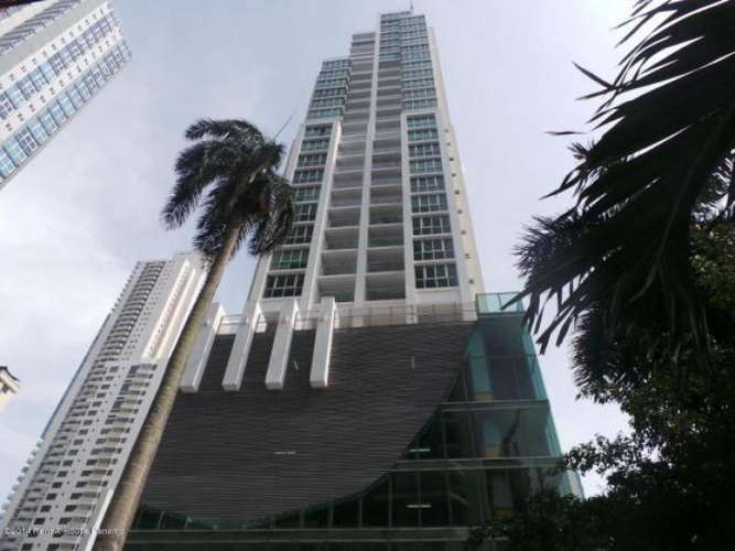 Alquiler de Apartamento en Bella Vista 27-2392CM