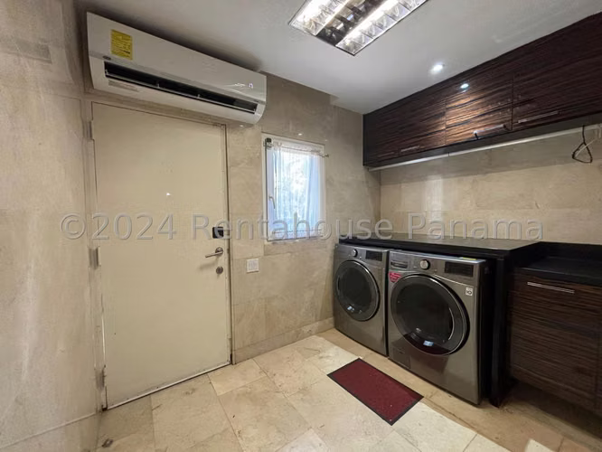 Se Alquila Casa en Cocoli YDU