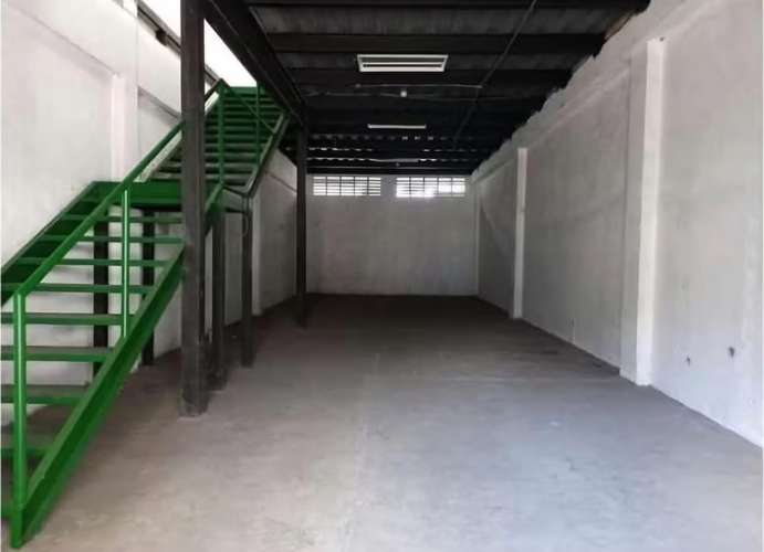 Alquiler de galera en Rio Abajo  - Imagen 2