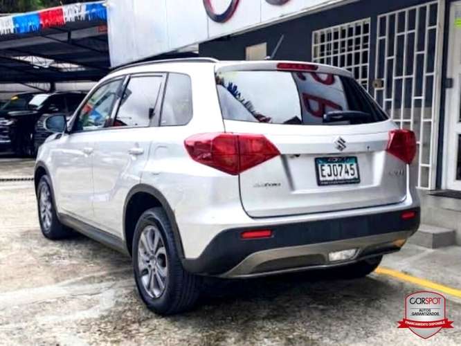 Suzuki Vitara 2024 Automática EJ0745 - Imagen 6