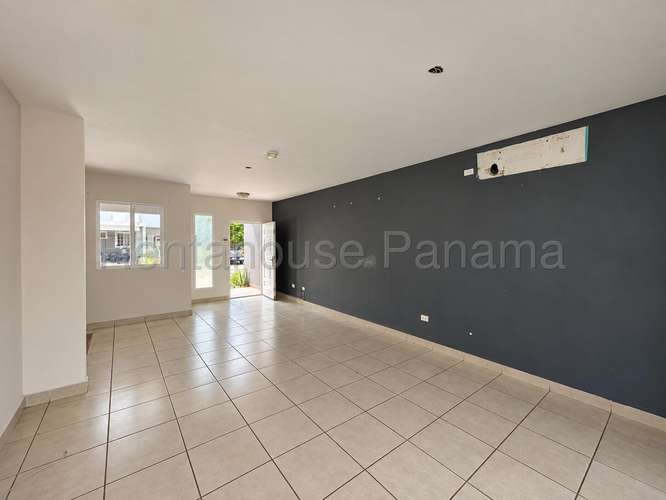 Venta de Casa en Paseo del Norte Victoria 157 Mts PD