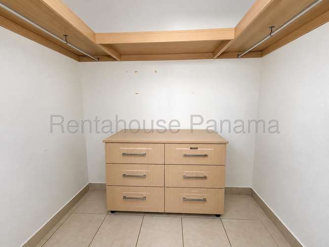 Venta de Casa en Paseo del Norte Victoria KF