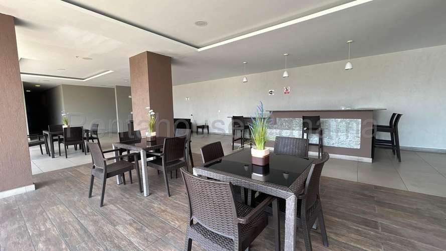Alquiler de Apartamento en Via España Ph Torres de Castilla SN - Imagen 18