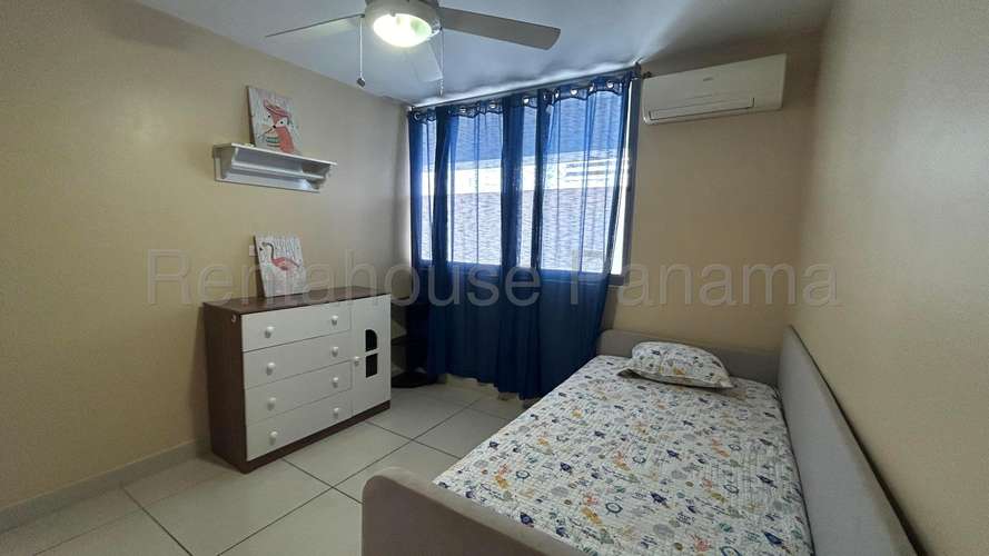 Alquiler de Apartamento en Via España Ph Torres de Castilla SN - Imagen 16
