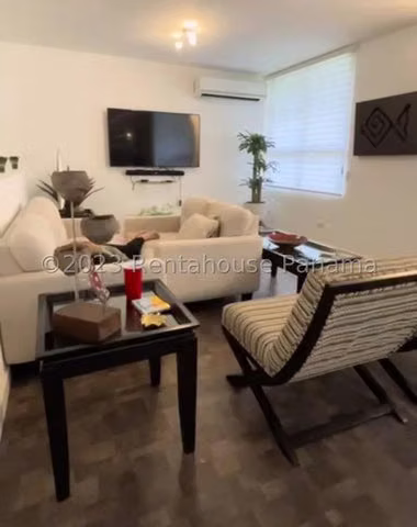 Venta de Casa en San Francisco, con Piscina y Jardin 26LGG7560 - Imagen 6