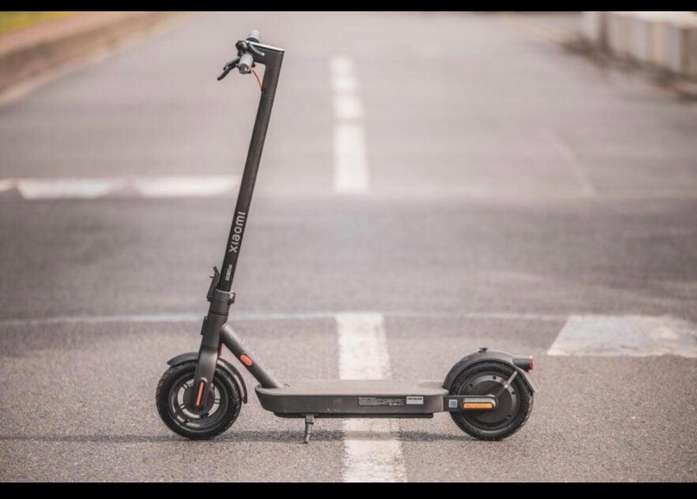 Scooter eléctrico  - Imagen 2