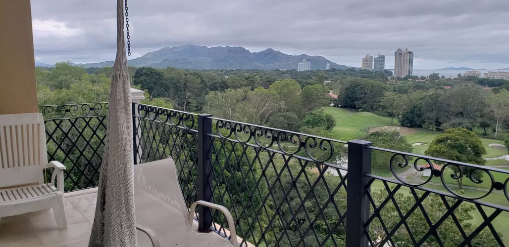 Venta, Apartamento Exclusivo de 4 Recámaras con Vista 360° en PH Alcázar de Coronado – ¡Precio Rebajado!