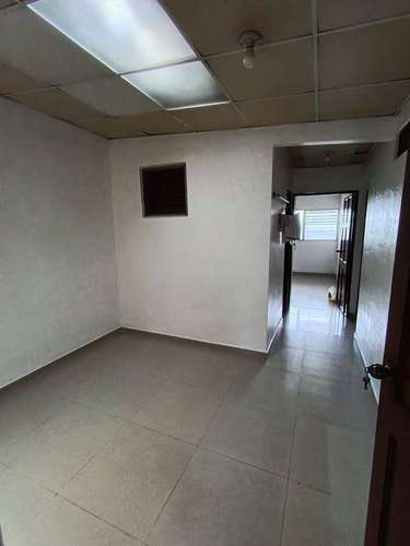Casa en venta San Antonio Vía principal cerca del Metro - Imagen 11