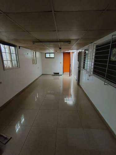 Casa en venta San Antonio Vía principal cerca del Metro - Imagen 10
