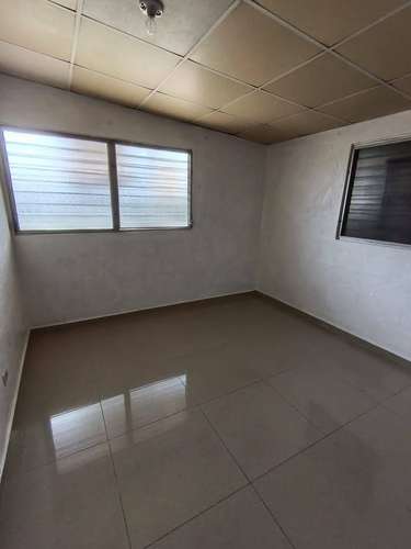 Casa en venta San Antonio Vía principal cerca del Metro - Imagen 3
