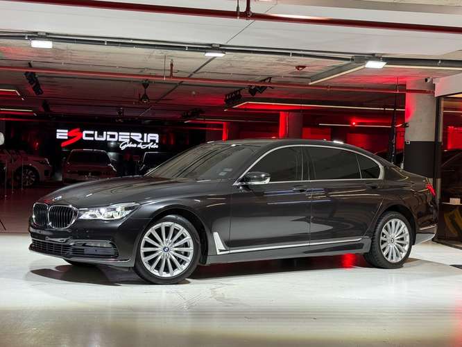 BMW 750Li 2018 - Imagen 2
