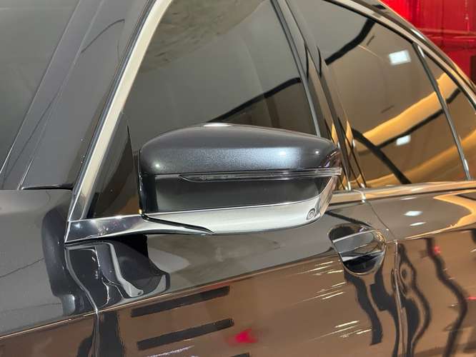 BMW 750Li 2018 - Imagen 5