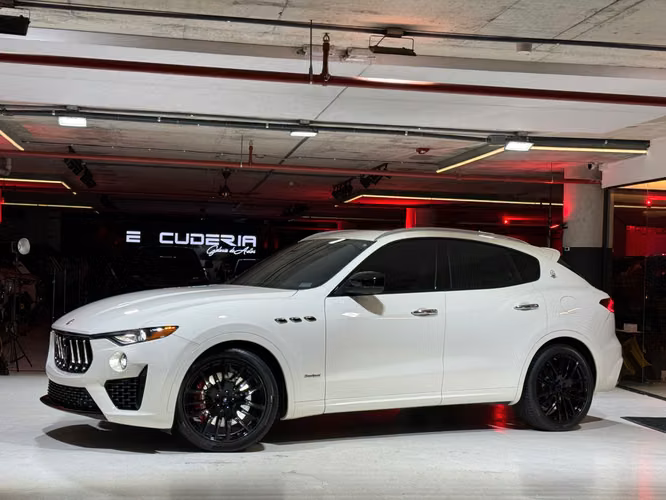 MASERATI LEVANTE GRANSPORT 2019