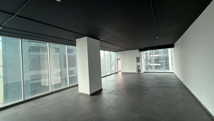 Alquilo Oficina en Obarrio | 110 m² | 4 Estacionamientos | $2,207.20 - Imagen 1