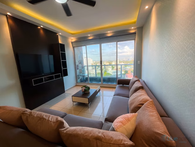 Apartamento amoblado 2 Recámaras, 3 baños, PH Mirador del Golf - Imagen 2