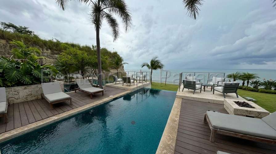 Apartamento en Alquiler San Carlos 27LRL2432