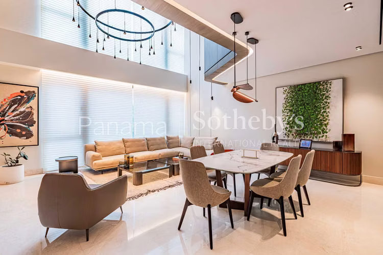 Mallol Villa | Ocean Reef | Vista a la ciudad | $2,750,000 - Imagen 2