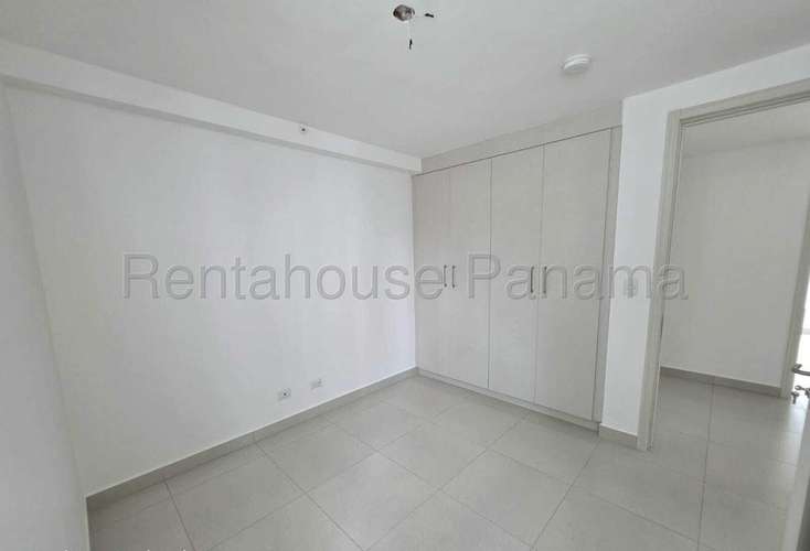 Alquiler de Apartamento 200mts - Imagen 8