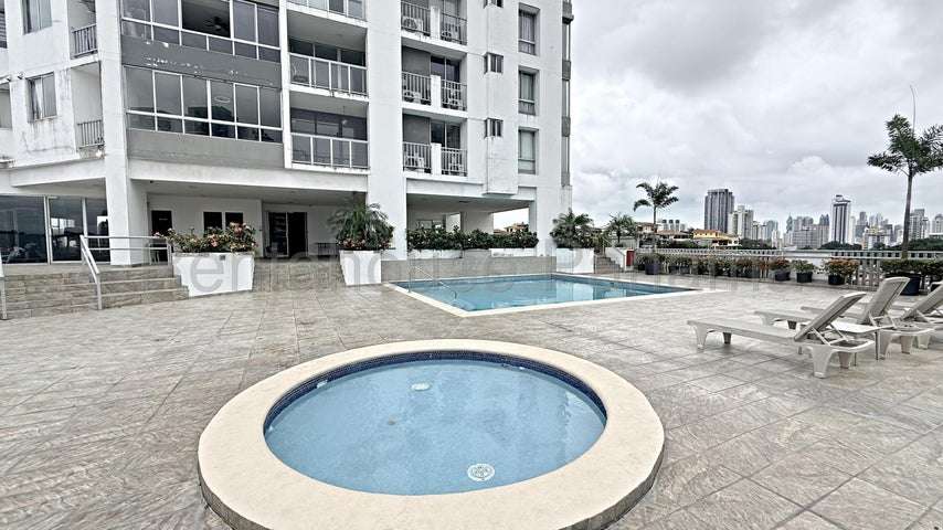 SE VENDE APARTAMENTO CON 2 PUESTOS DE ESTACIONAMIENTO EN HATO PINTADO 27-2921/GMB - Imagen 3