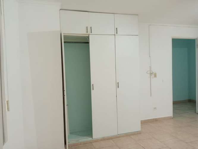 CUARTO! AMPLIO BETHANIA CON AIRE $250 MENSUALES - Imagen 5