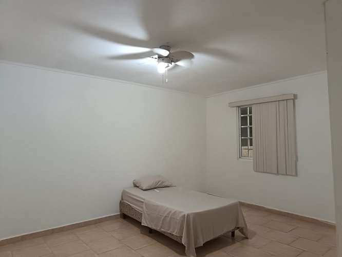 CUARTO! AMPLIO BETHANIA CON AIRE $260 MENSUALES - Imagen 11