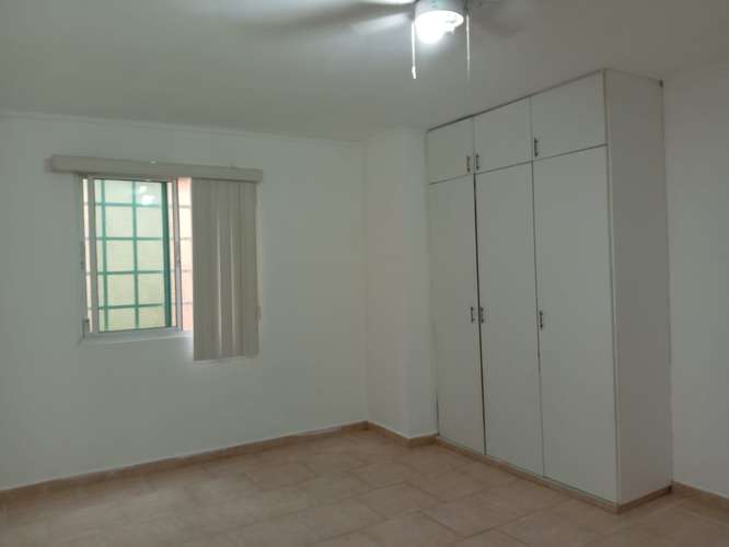 CUARTO! AMPLIO BETHANIA CON AIRE $250 MENSUALES