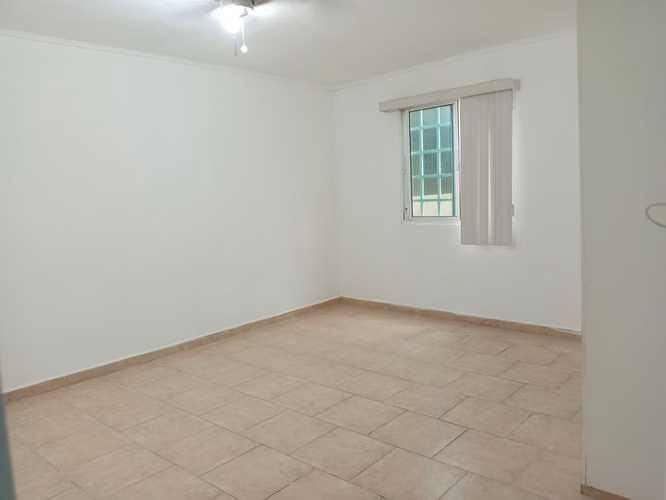 CUARTO! AMPLIO BETHANIA CON AIRE  $250 MENSUALES - Imagen 9