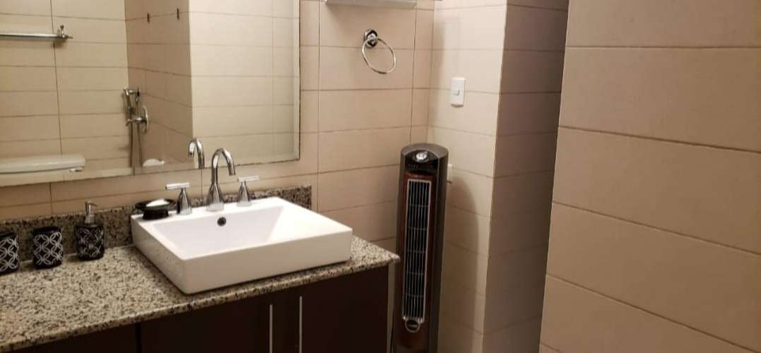 ALQUILER DE APARTAMENTO AMOBLADO EN PH VITRO LOF, EL CANGREJO