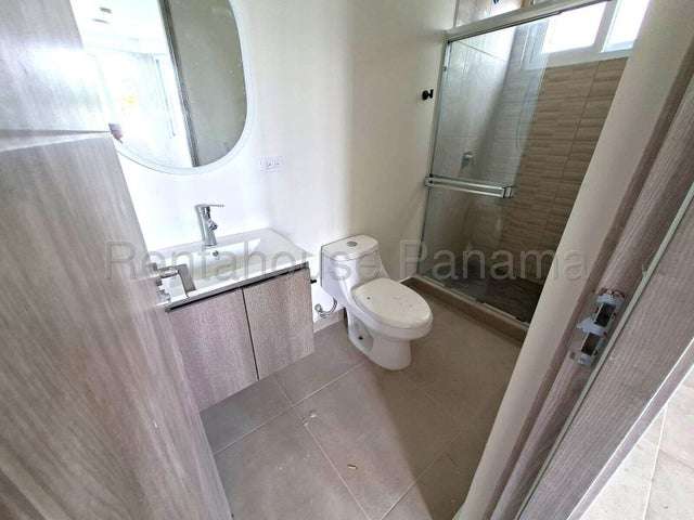 Venta de Apartamento en Brisas Del Golf  27LBR2880